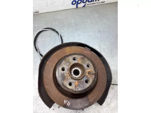 Fusee rechts-achter-8162259