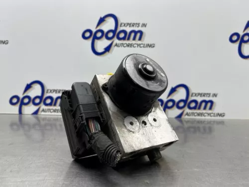 ABS Pomp-8301318