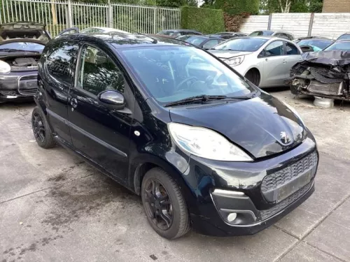 Voorbumper-8337230