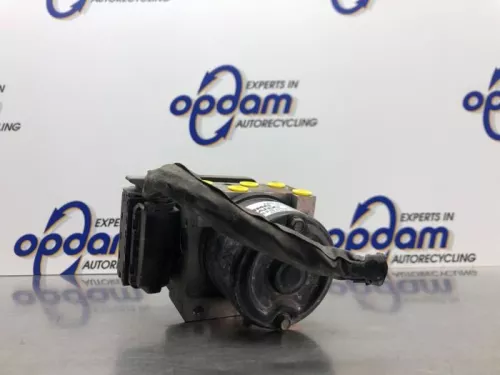 ABS Pomp-8144443