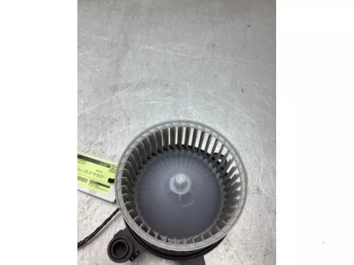 Kachel Ventilatiemotor-8276307