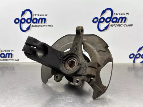 Fusee rechts-voor-8321622