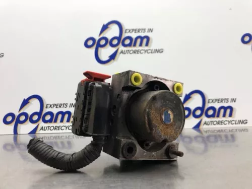 ABS Pomp-8189533