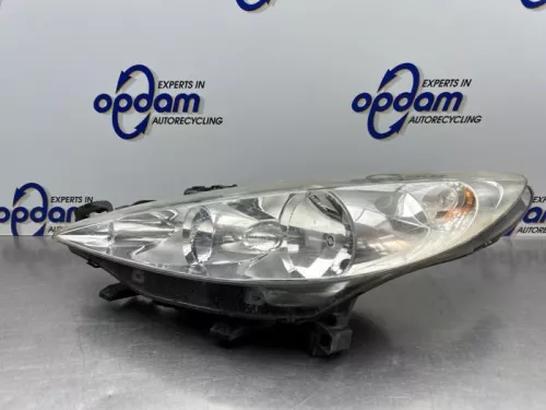 Koplamp links-8331826