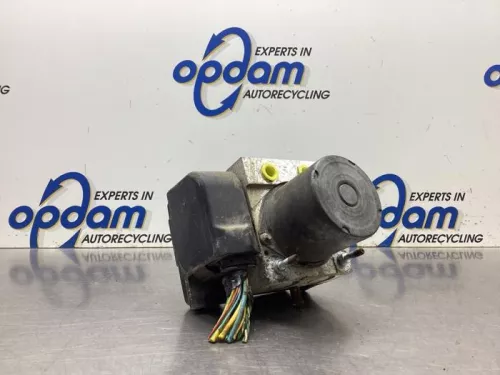 ABS Pomp-8132897
