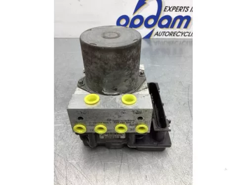 ABS Pomp-7847861