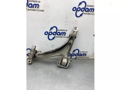 Draagarm onder rechts-voor-8173226