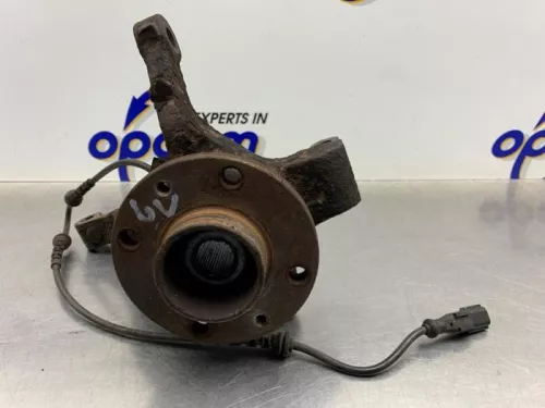 Fusee links-voor-8244371