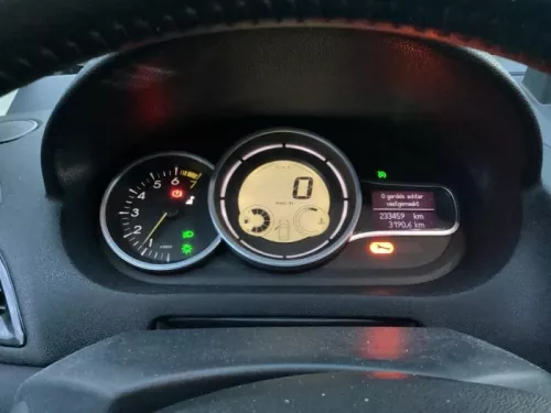 Kilometerteller KM-8284477