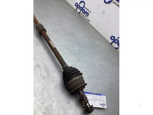 Aandrijfas rechts-voor Opel 13367050 f17 Aandrijfas rechts-voor Opel 13367050 f17