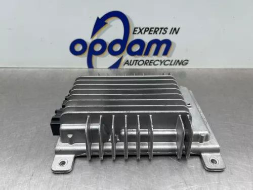 Radio versterker-8260559