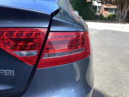 Achterlicht rechts-8332831