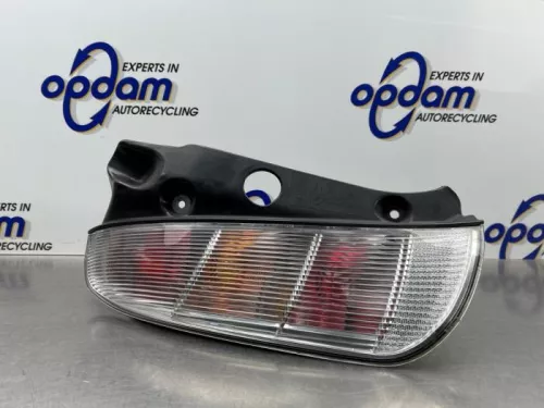 Achterlicht links-8271591