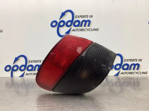 Achterlicht links-8055932