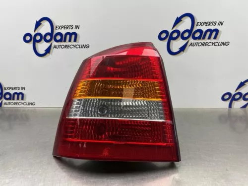 Achterlicht links-8313859