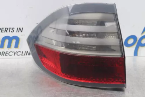 Achterlicht links-7544456