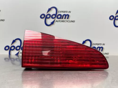 Achterlicht links-8325465