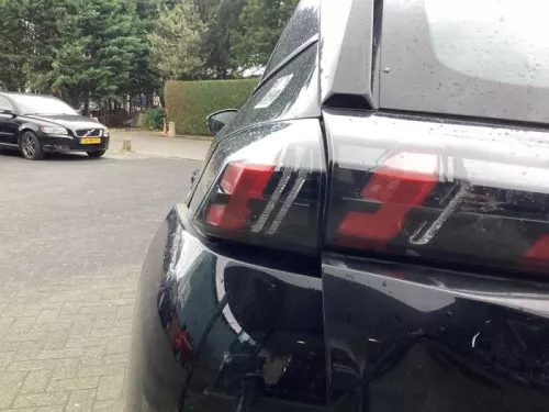 Achterlicht links-8269067