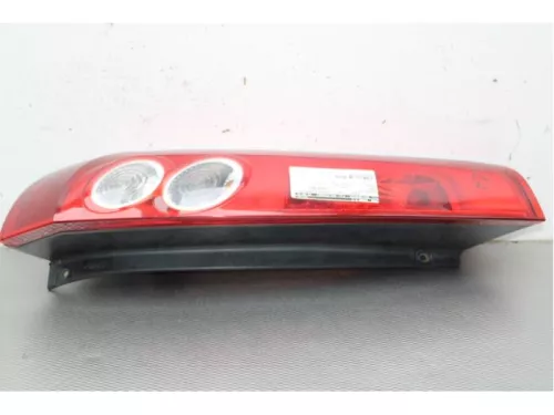 Achterlicht links-7857168