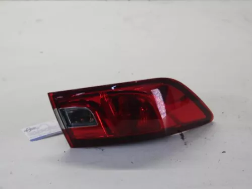 Achterlicht links-7879685