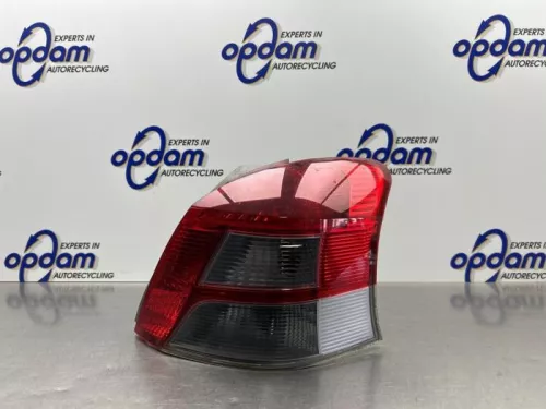 Achterlicht rechts-8306149