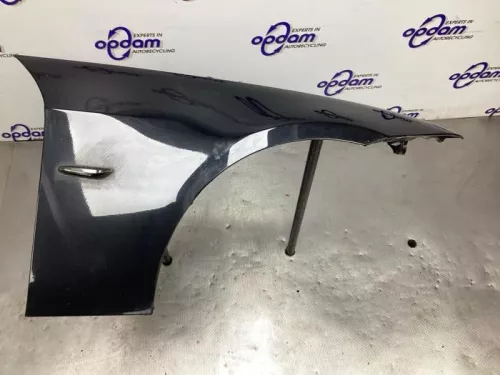 Scherm rechts-voor-8330138