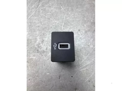 AUX/USB aansluiting-8110718