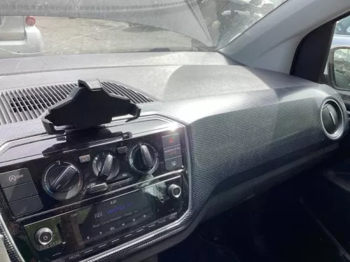 Dashboardkastje-8305358