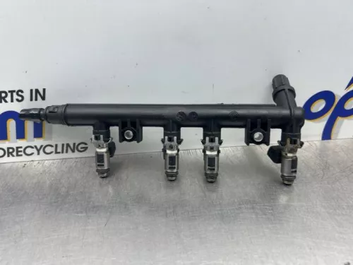 Injector (benzine injectie)-8366412