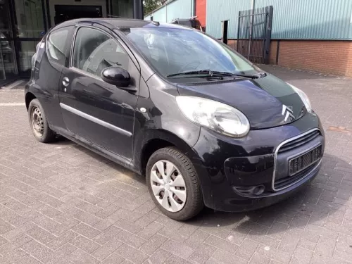 Fusee rechts-voor-8366787