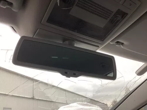 Binnenspiegel-8093842