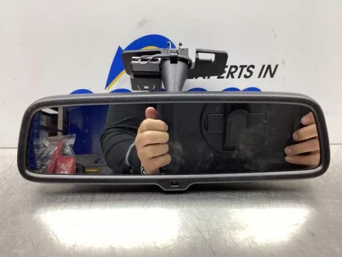 Binnenspiegel-7610715