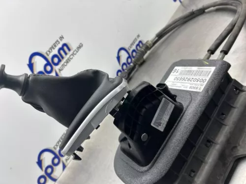 Versnellingsbak Bedieningskabel-8356556