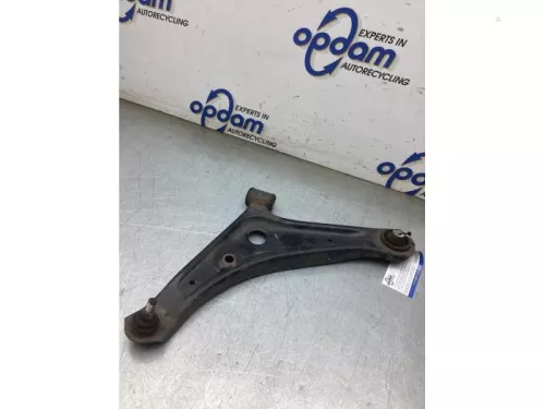 Draagarm onder links-voor-8290357