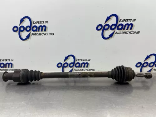 Aandrijfas rechts-voor-8378223