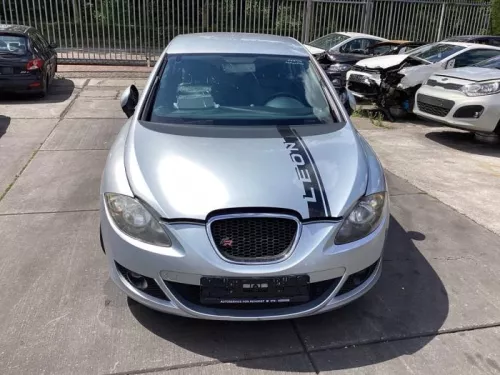 Koplamp links-8355724 Koplamp links-8355724