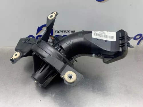 Kachel Ventilatiemotor-8251101