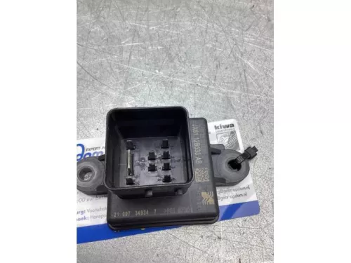 Voorgloei Relais-8369705