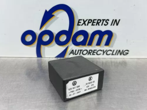 Verlichtings relais-8388899