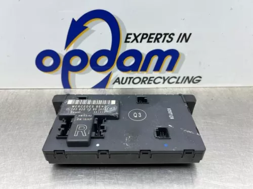 Centrale Deurvergrendelings Module-8374963