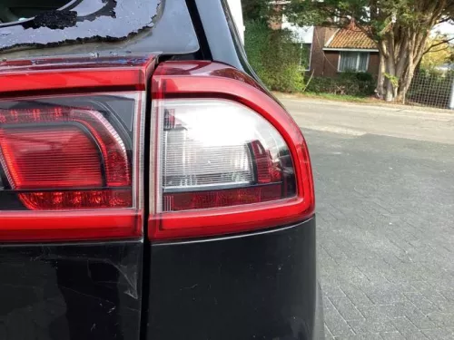 Achterlicht rechts-8341640