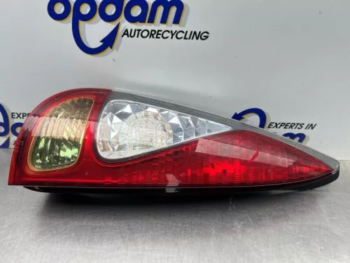 Achterlicht links-8399445