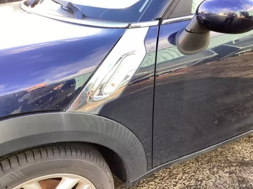 Scherm links-voor-8391848