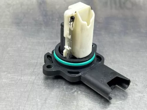 Luchtmassameter-8332957