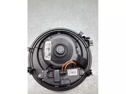 Kachel Ventilatiemotor-8154022