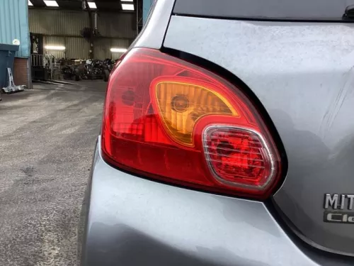 Achterlicht links-8408383