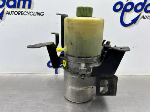 Stuurbekrachtiging Pomp-8427263