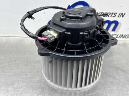 Kachel Ventilatiemotor-8417088