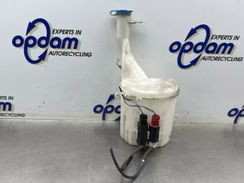 Ruitensproeiertank voor-8425849