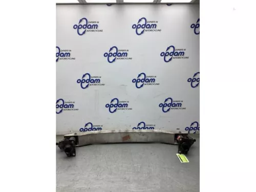 Bumperframe voor-8310598